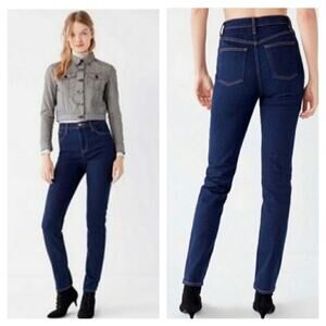 BDG Urban Outfitters High-Rise Girlfriend Jeans Dark Wash Size 27